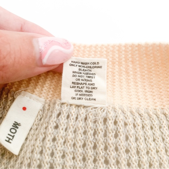 RESERVED - Anthropologie Moth Cube Button Flare Cardigan $30 - Picture 7 of 8